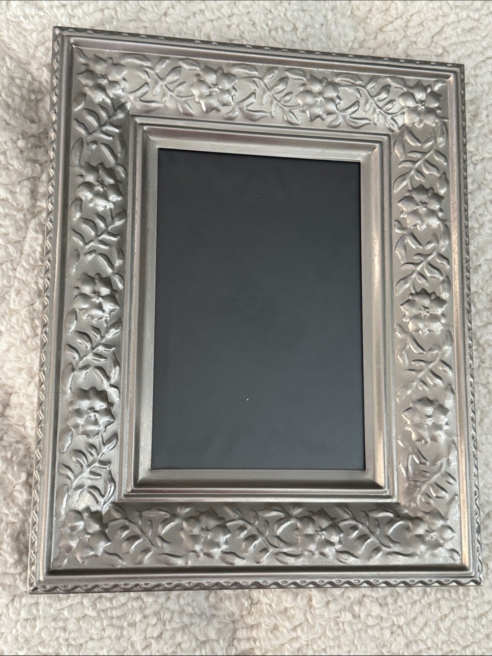 Towle 5x7” Embossed Floral & Vine Silver Metal Frame